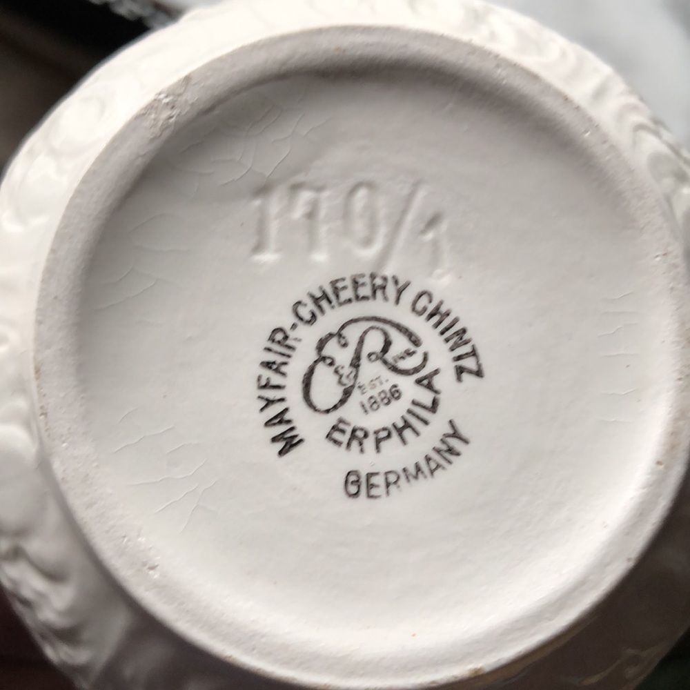 Creamer & Sugar - Picture 4 of 14